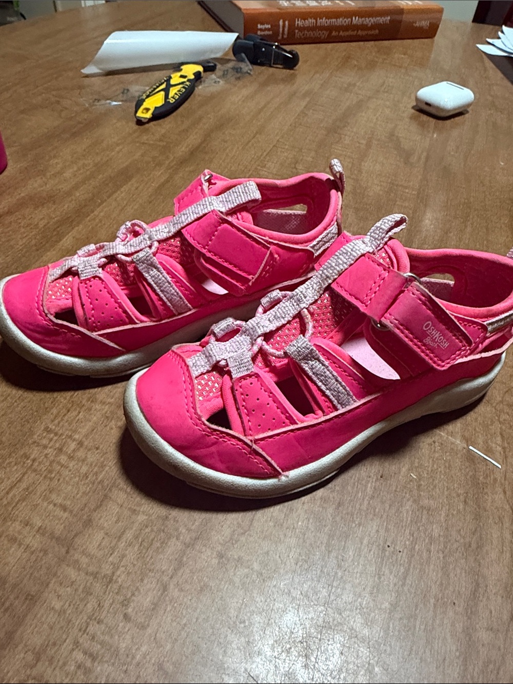 OshKosh B'gosh Hot Pink Closed-Toe Sport Sandals